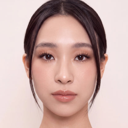 Beautiful asian model wearing sky.1 duo, natural lashes set